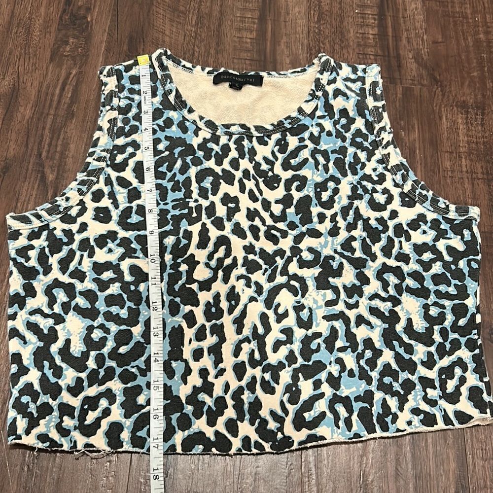 Dance & Marvel Cropped Tank, Size Large - Picture 9 of 10